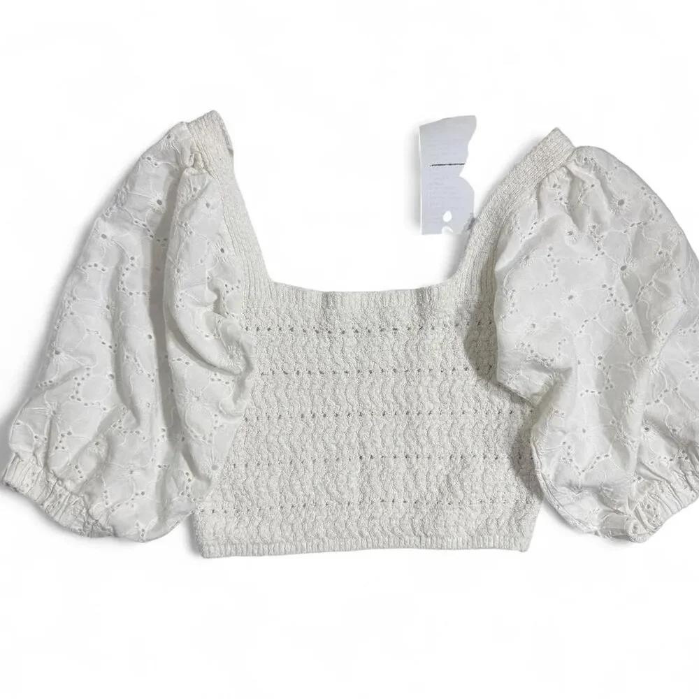 Zara crochet white cropped top with puff sleeves Small Cottagecore Festival vibe